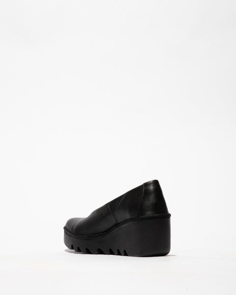 Sapato Slip-on Preto BESO246FLY