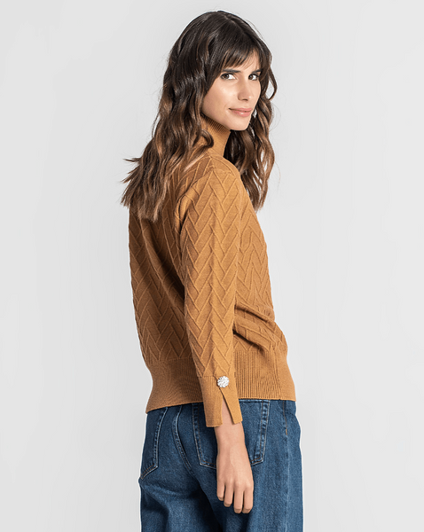 Camisola Camel jacquard com botões nos punhos